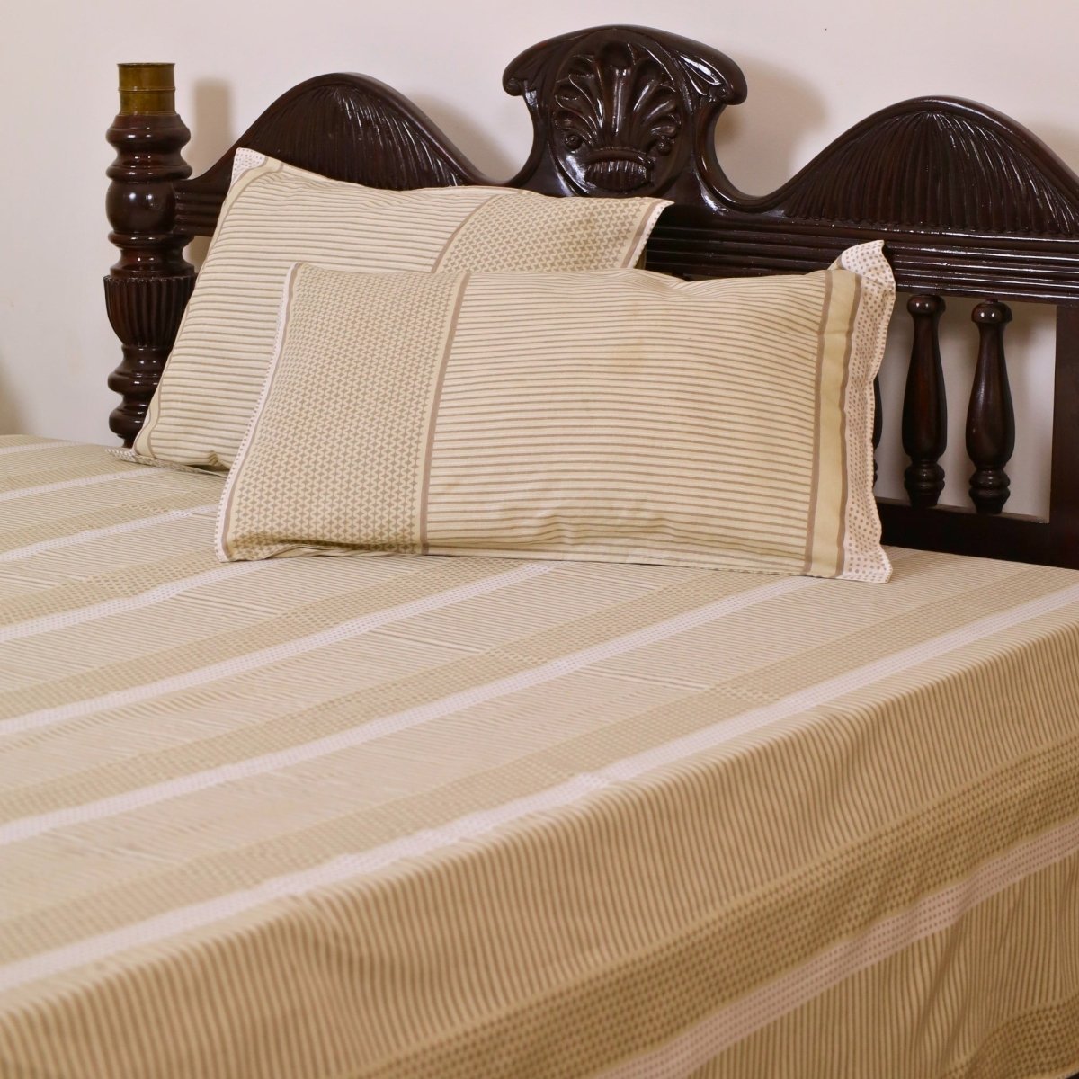 Beige & White Cotton Textured Bedsheet and Pillow Cover | Marigold Collection