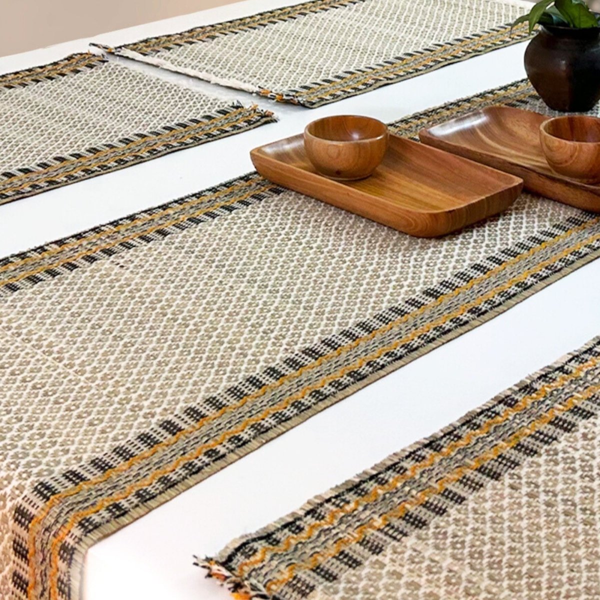 Dining Table Mats and Table Runner in Beige Set of 6 and 4 | Eco Friendly Tableware Sustainably Handwoven from Natural Grass