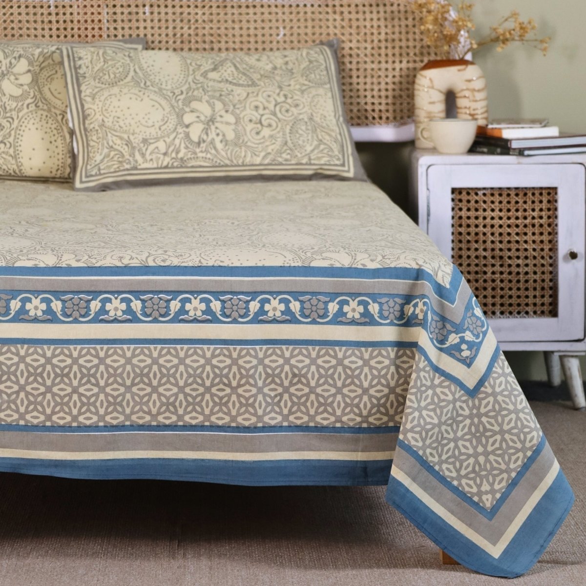 Pure Cotton Queen Size Bed Sheet with 2 Matching Pillow Covers in Ivory | Taupe and Navy Blue Colour | Machine washable | Chintz Collection