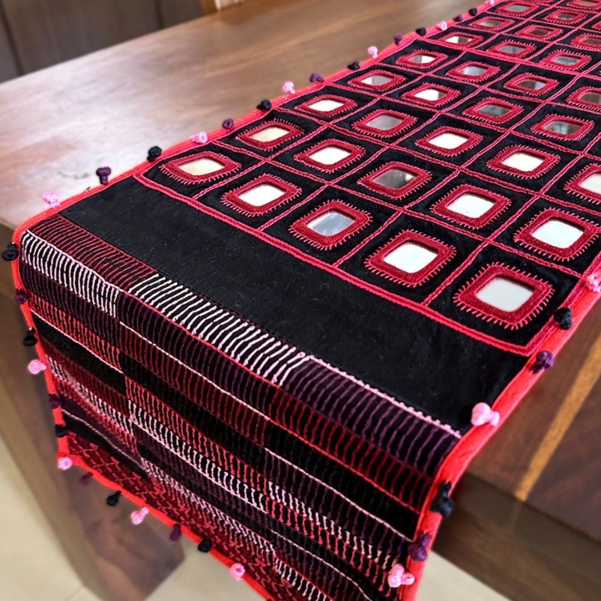 Red & Black Handwoven Mirror & Thread-Work Table Runner