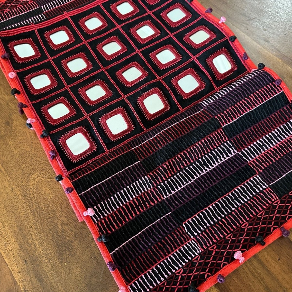Red & Black Handwoven Mirror & Thread-Work Table Runner