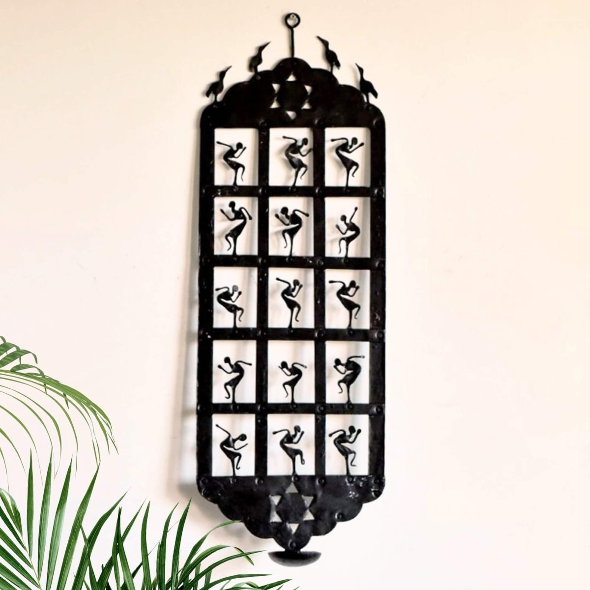 Handcrafted Bastar Tribal Art Candle Stand