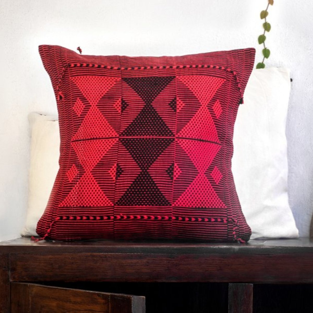 Contemporary Charisma: Black & Red Patterned Cushion Cover