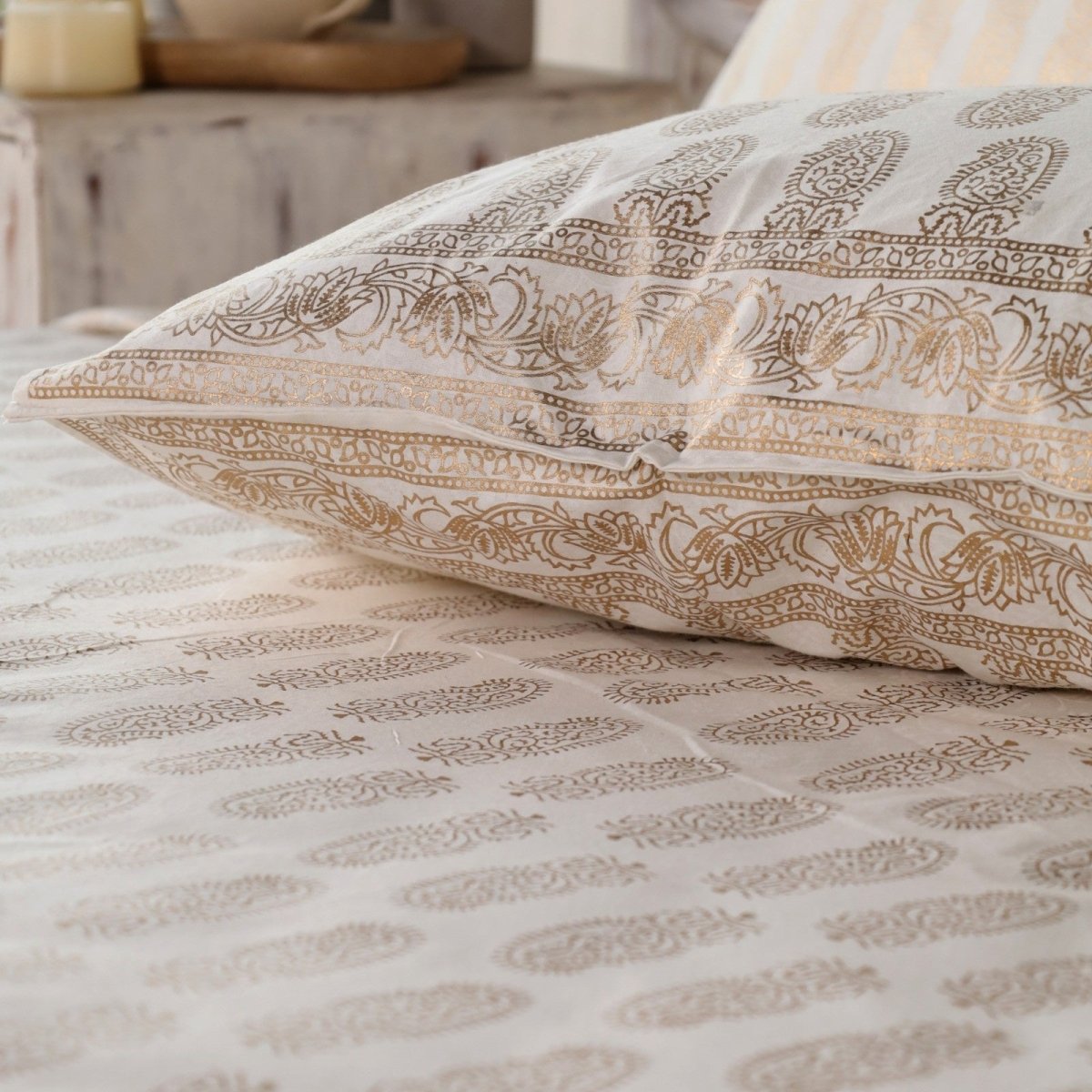 Double Bed Cover Set With Pillow Covers Hand Printed In Gold & White | King Size | Handmade In India