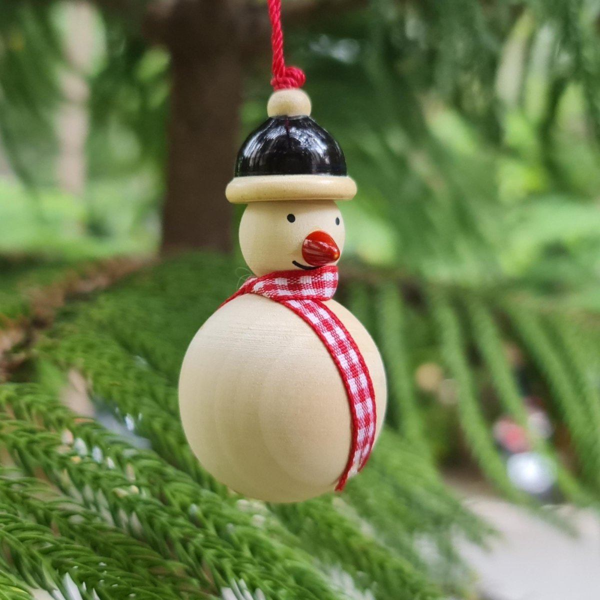 Handmade All Natural Wooden Snowman Decorative Ornaments(Set of 2)