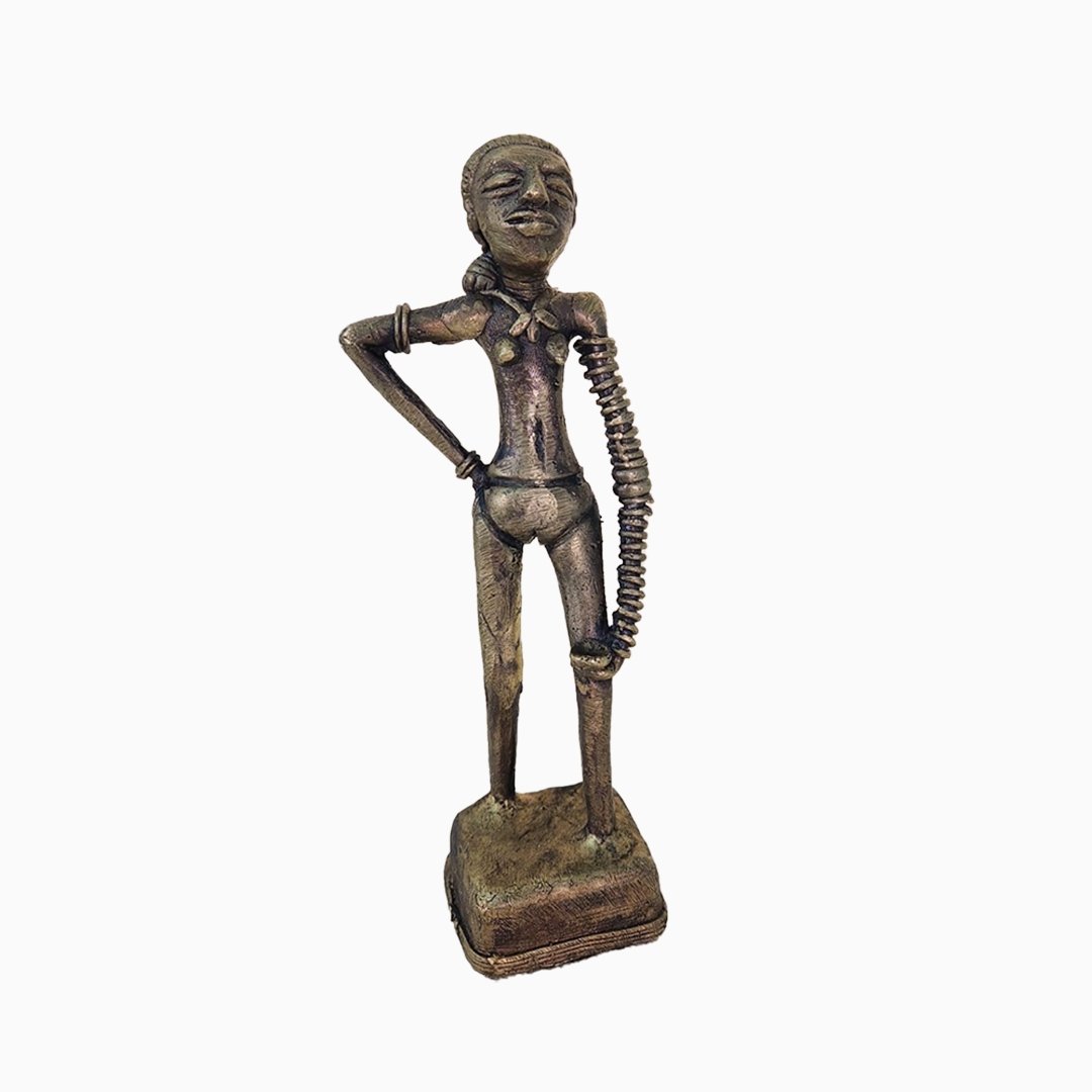 Handmade replica of the Harappan Dancing Girl sculpture in Dhokra metal, reflecting the artistry 