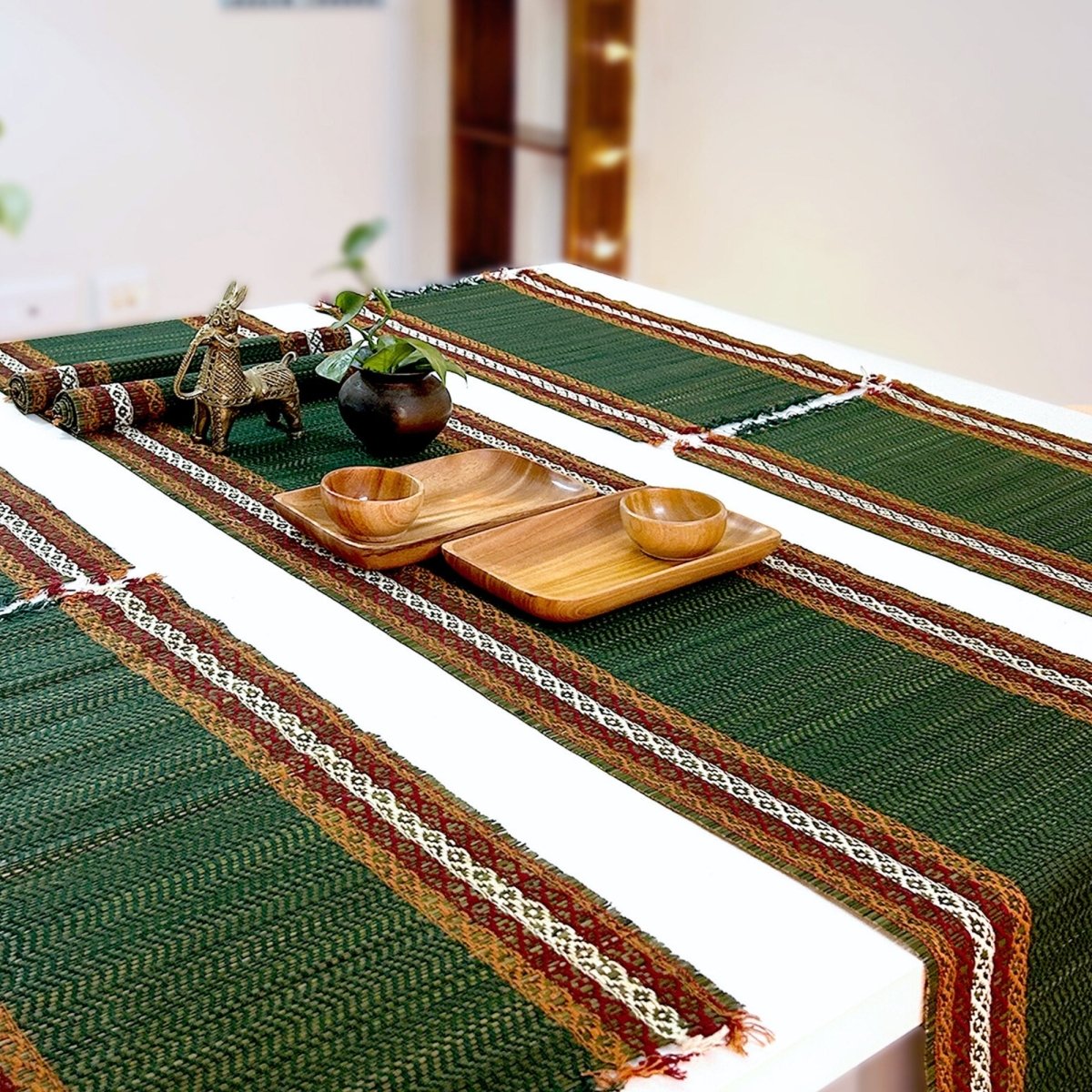 Handmade Dining Table Mats and Runner in Green | Set of 6 and 4 | Handwoven from Natural Grass