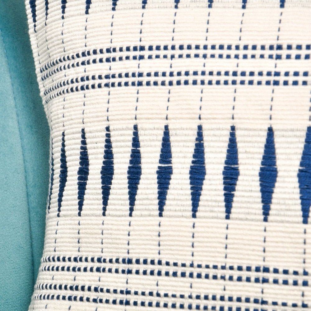 Elegance in Contrast: Monochrome Handwoven Pillow Case