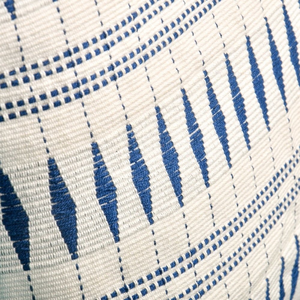 Chic Simplicity: Monochrome Handwoven Cushion Cover