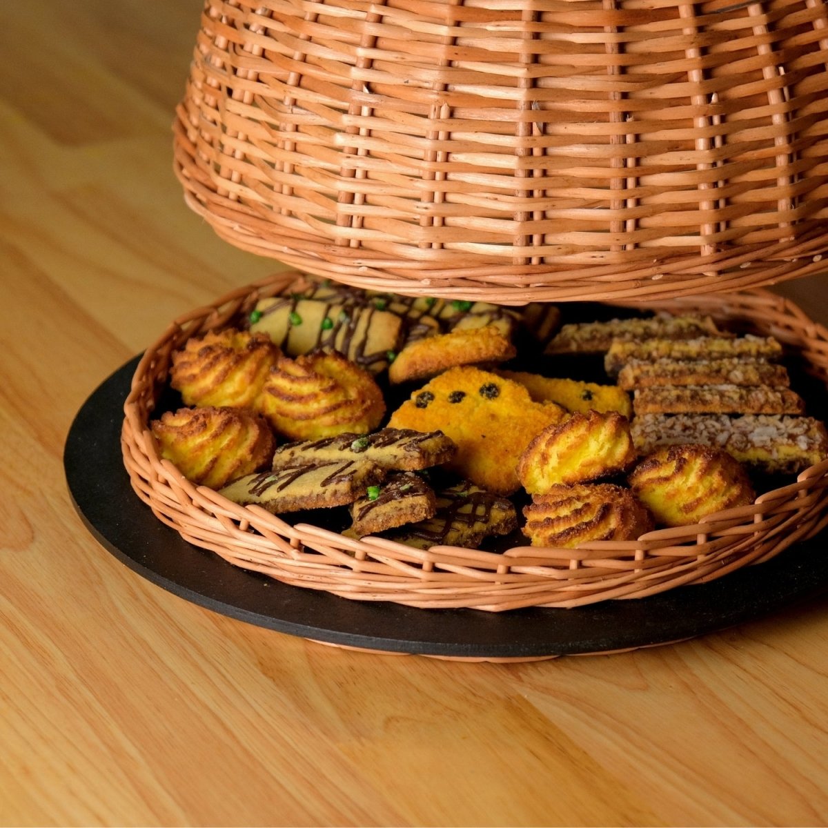 Wicker & Wood Serving Platter With Lid | Handcrafted in Kashmir